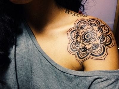 Tatuaj pe braț pentru fete. Fotografii, schițe, desene de tatuaje pe brațe