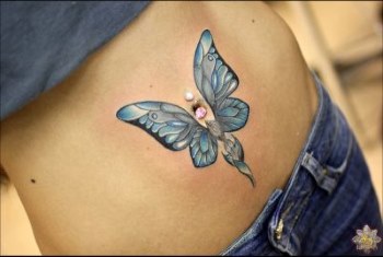 Tetování na břiše pro dívky po porodu na skrytí strií