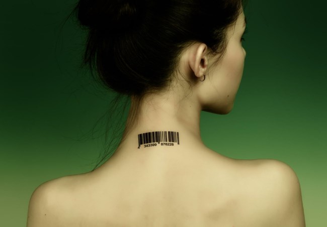 Tatuatge al coll per a noies. Fotos, significat, esbossos, patrons de tatuatges de dones, inscripcions, petits tatuatges