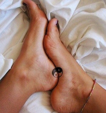 Tatouage sur la jambe pour les filles. Photos et signification des tatouages ​​féminins, croquis, motifs, beaux, petits, originaux