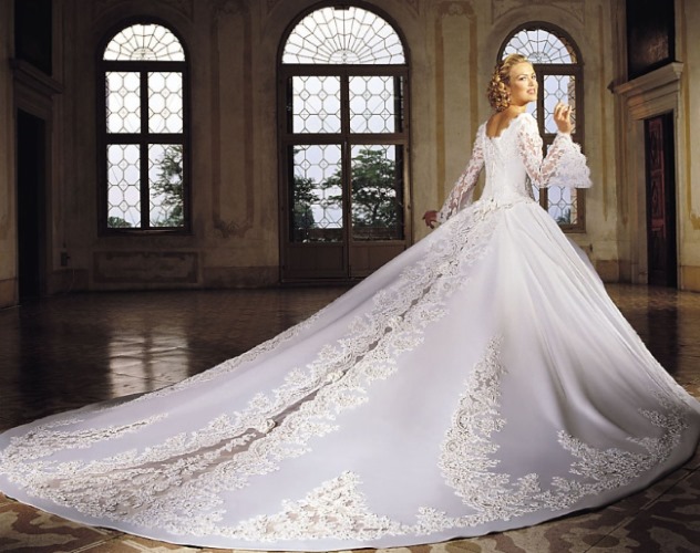 Redzot sevi sapnī kāzu kleitā, līgava ir sapņa interpretācija. Ko tas nozīmē precētai un neprecētai meitenei