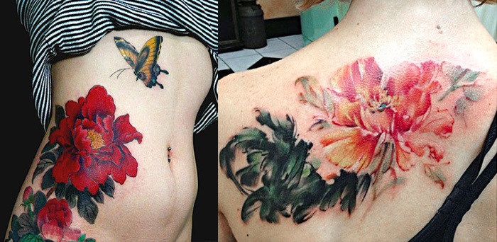 Tatuaż pod mostkiem u dziewcząt. Zdjęcia, szkice i znaczenia: napisy z tłumaczeniem, małe, piękne, kwiat róży, serce, gotyk