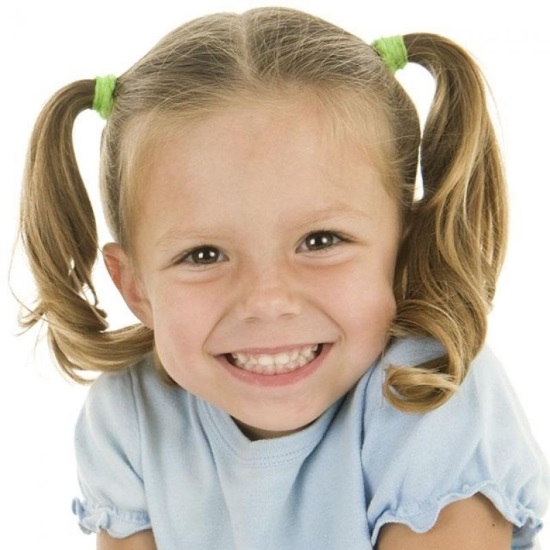 Frisuren zur Schule in 5 Minuten für mittlere, lange, kurze Haare. Wie man sich schnell, einfach und schön macht