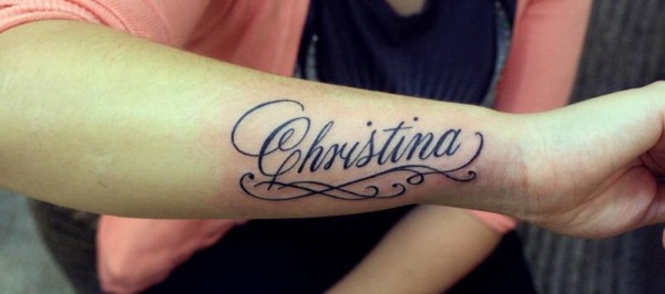 Tetovējumu uzraksti meitenēm - ar nozīmi, latīņu valodā ar tulkojumu, skaistiem stiliem, skicēm, fotogrāfijām