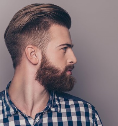 Muodikkaat miesten hiustenleikkaukset 2020 lyhyille hiuksille. Muotiuutiset ja nimet, nuoriso teini-ikäisille. Video-oppaat leikkaamisesta