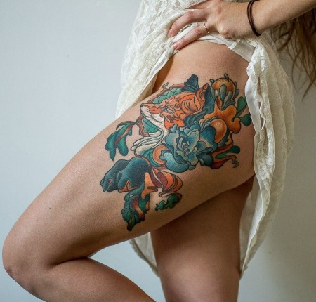 Kauniit tatuoinnit tytöille. Kuva merkinnöistä, kevyet naisten tatuoinnit, pariksi, pieni käsivarressa, ranteessa, reisissä, olkapäässä, jalassa, vatsassa