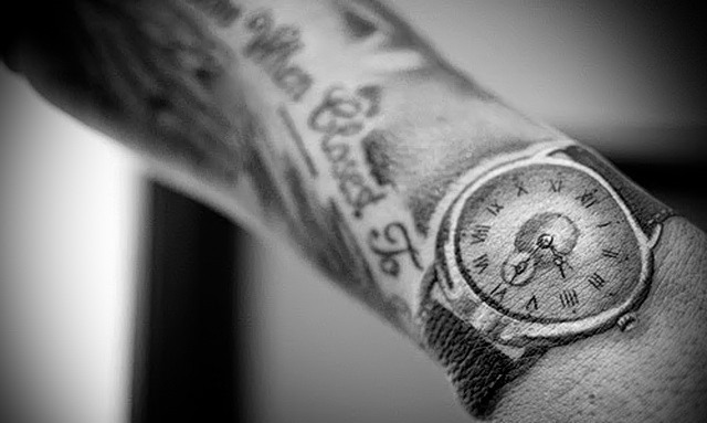 Tatuering på handleden för män. Bilder, skisser, betydelser av tatueringar