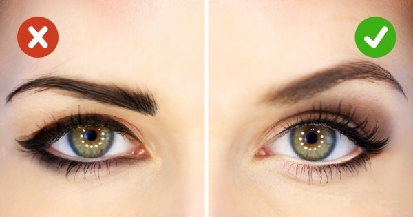 Akių makiažas akių išsiplėtimo stadijai, susijęs su amžiumi, su pasvirusiais vokais, strėlėmis. Žingsnis po žingsnio, nuotrauka