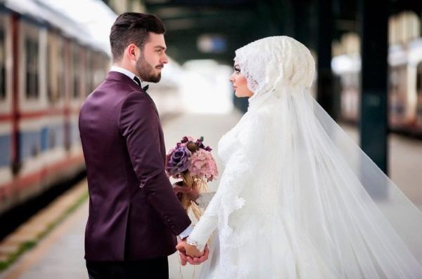 Pakaian perkahwinan muslim. Model, gaya, mana yang lebih baik untuk dibeli