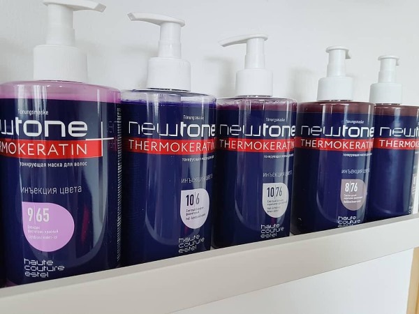 Haarbleiche zu Hause mit Wasserstoffperoxid. Professionelle Produkte ohne Ammoniak, Cremes, Puder, Masken