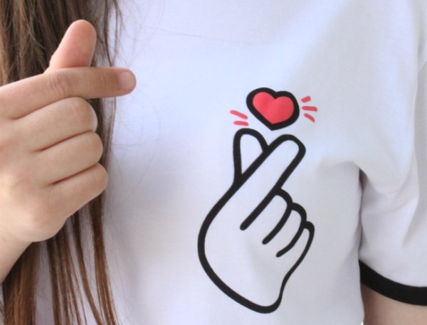 Korejas sirds ar pirkstiem. Korejiešu nozīme, vārds, citi interesanti žesti