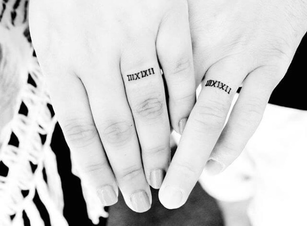 Tatouages ​​jumelés pour deux amoureux. Croquis, inscriptions photo avec traduction pour mari et femme, petit ami et petite amie