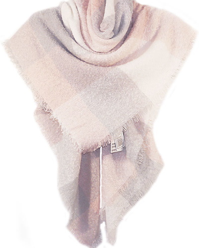 Que bonic és lligar-se un mocador al coll. Maneres de portar petites, grans, quadrades, triangulars